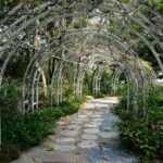 cattle panel garden trellis size